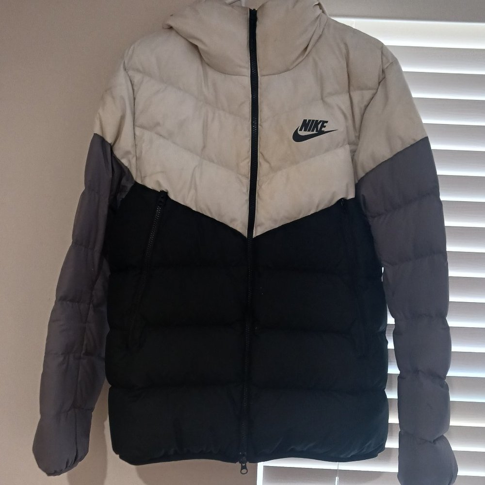 MEN'S NIKE PUFFER COAT